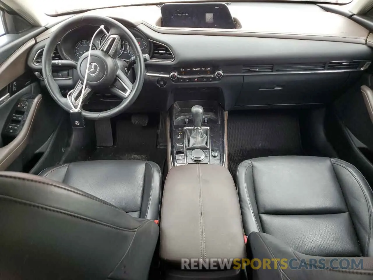 8 Фотография поврежденного автомобиля 3MVDMBEM4LM135849 MAZDA CX30 2020