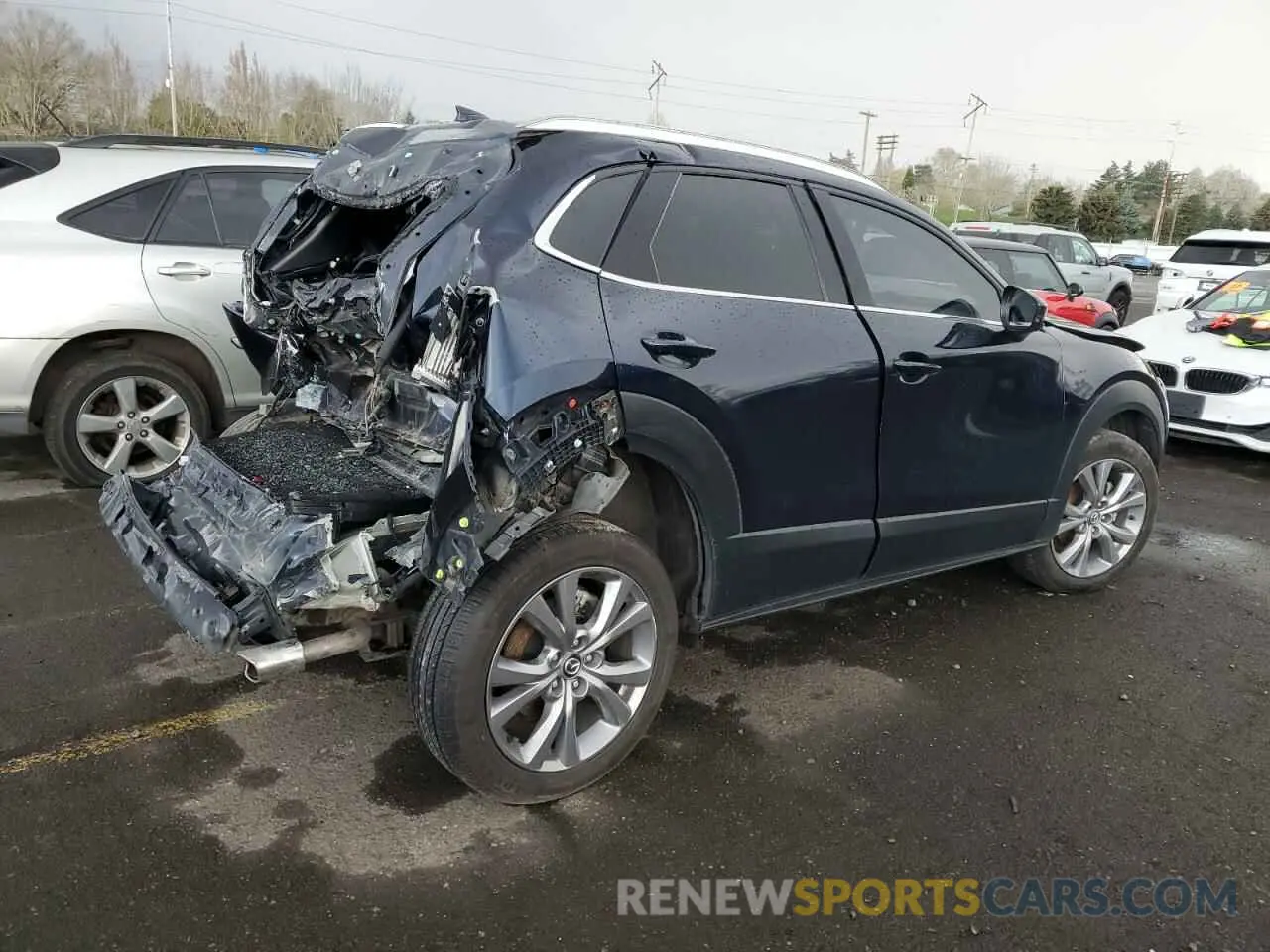 3 Фотография поврежденного автомобиля 3MVDMBEM8LM121954 MAZDA CX30 2020