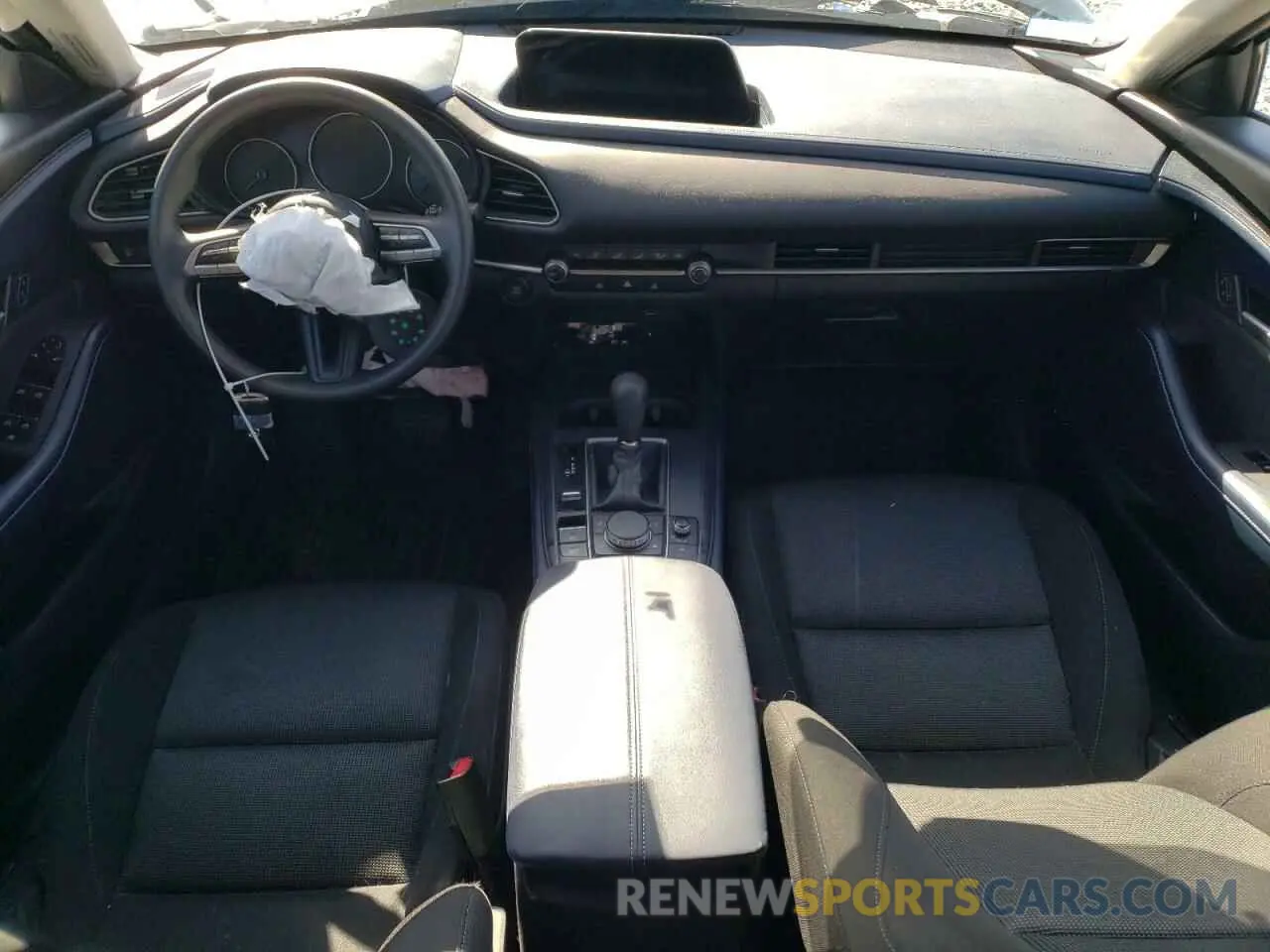 8 Photograph of a damaged car 3MVDMAAL6MM212732 MAZDA CX30 2021