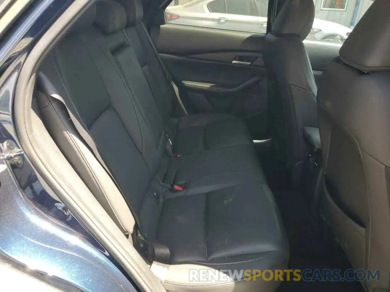 10 Фотография поврежденного автомобиля 3MVDMABL2MM232281 MAZDA CX30 2021