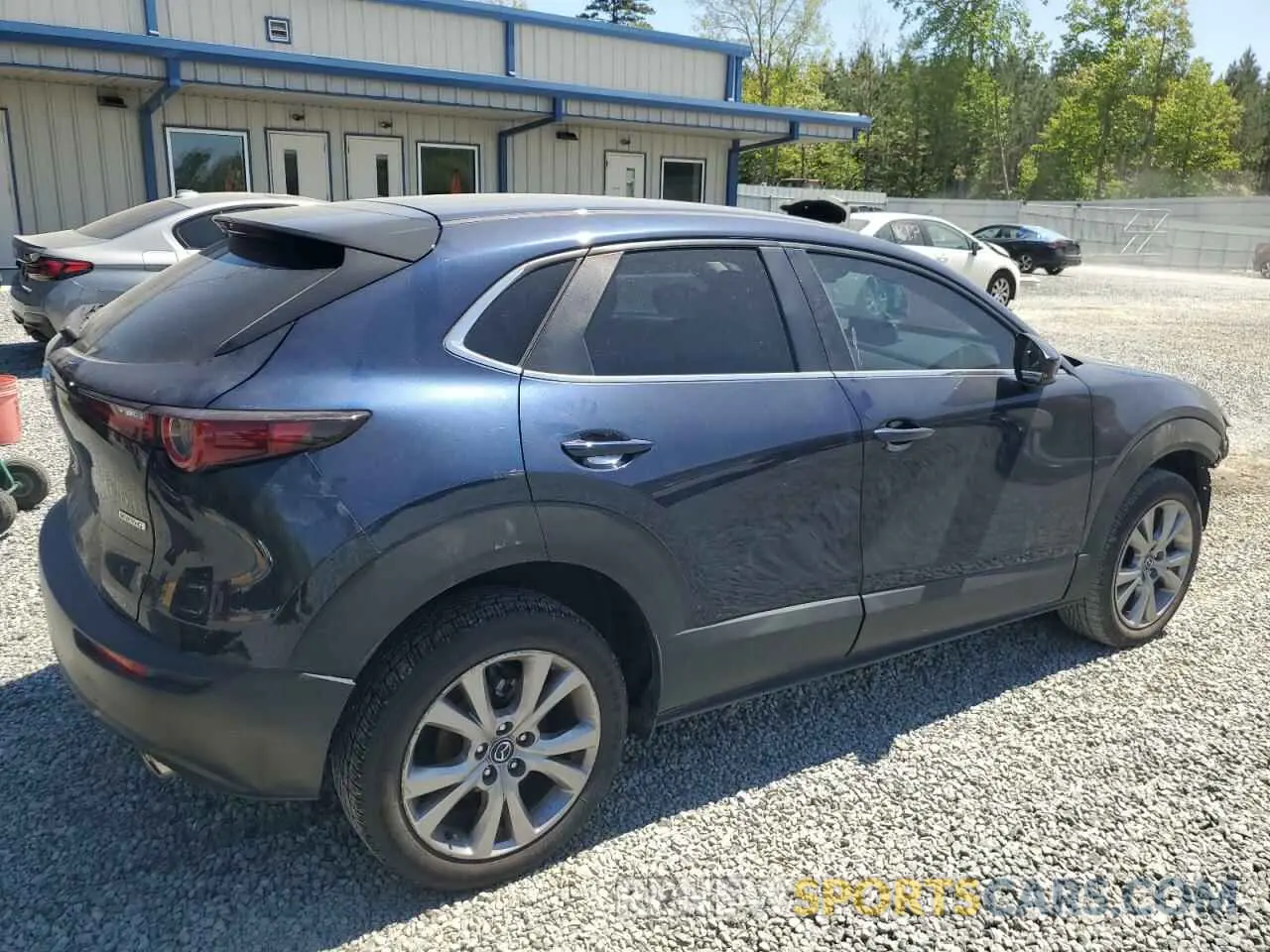 3 Фотография поврежденного автомобиля 3MVDMABL2MM232281 MAZDA CX30 2021