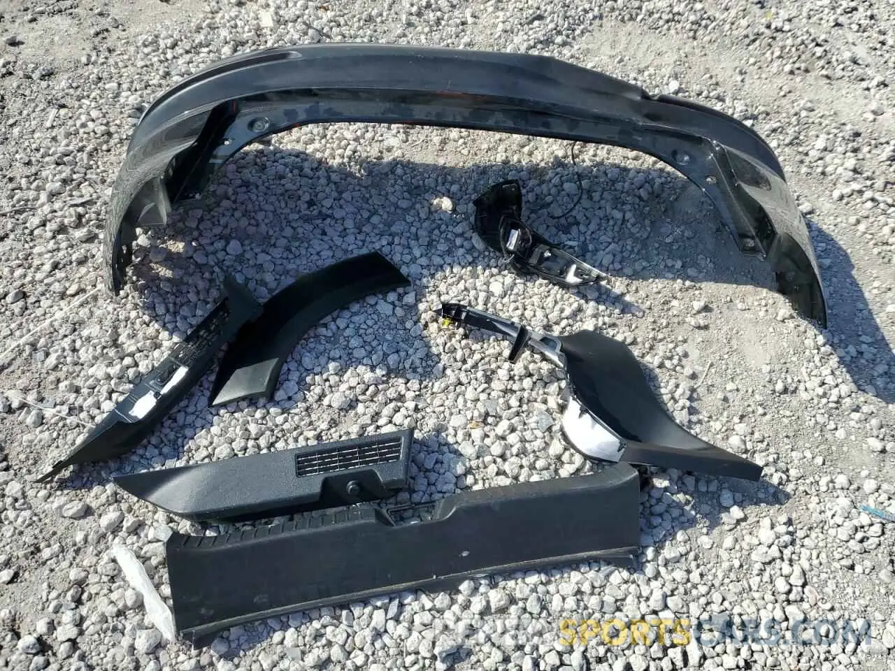12 Фотография поврежденного автомобиля 3MVDMABL3MM200360 MAZDA CX30 2021