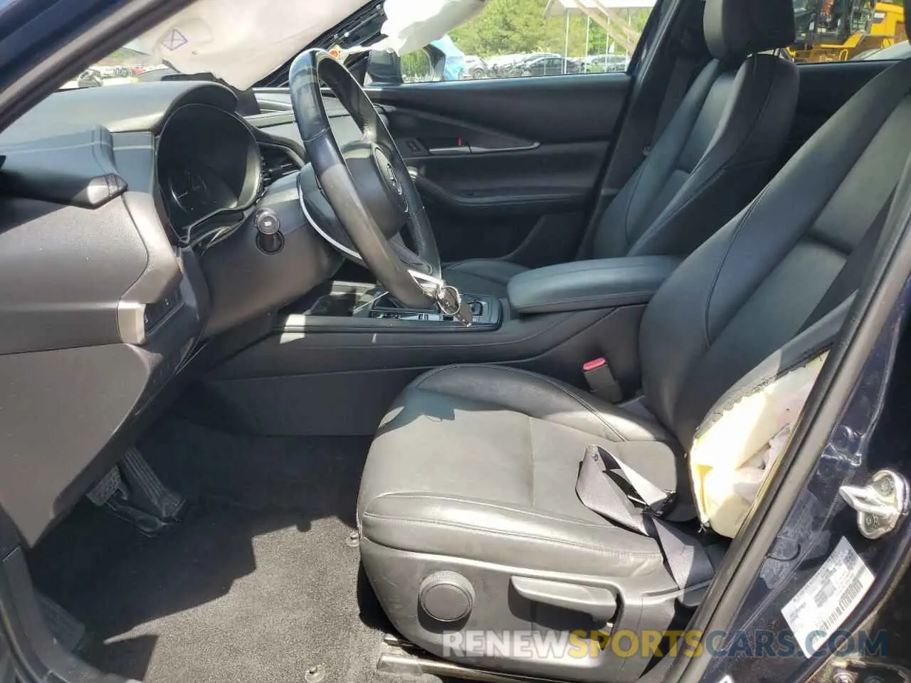 7 Фотография поврежденного автомобиля 3MVDMABL7MM241929 MAZDA CX30 2021