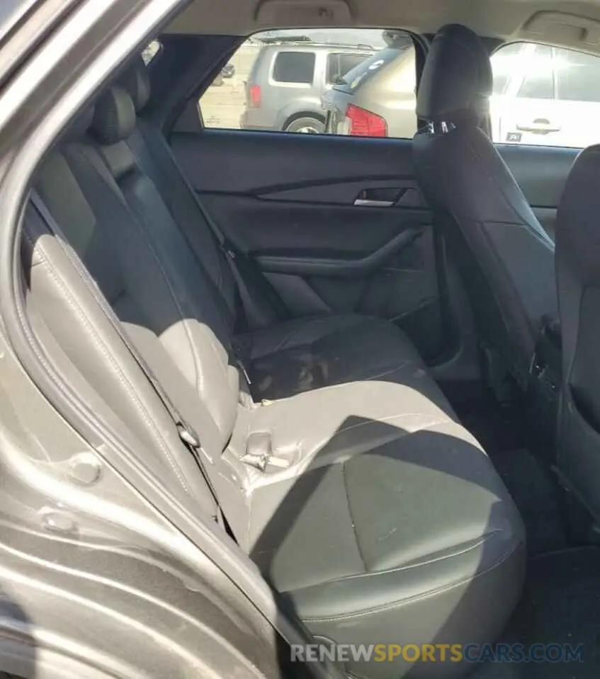 11 Photograph of a damaged car 3MVDMABL8MM220412 MAZDA CX30 2021