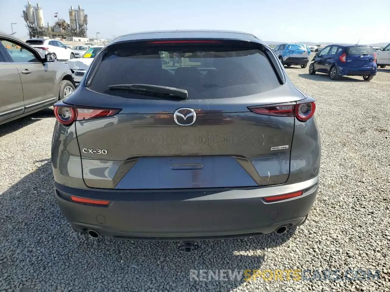 6 Photograph of a damaged car 3MVDMABL8MM220412 MAZDA CX30 2021