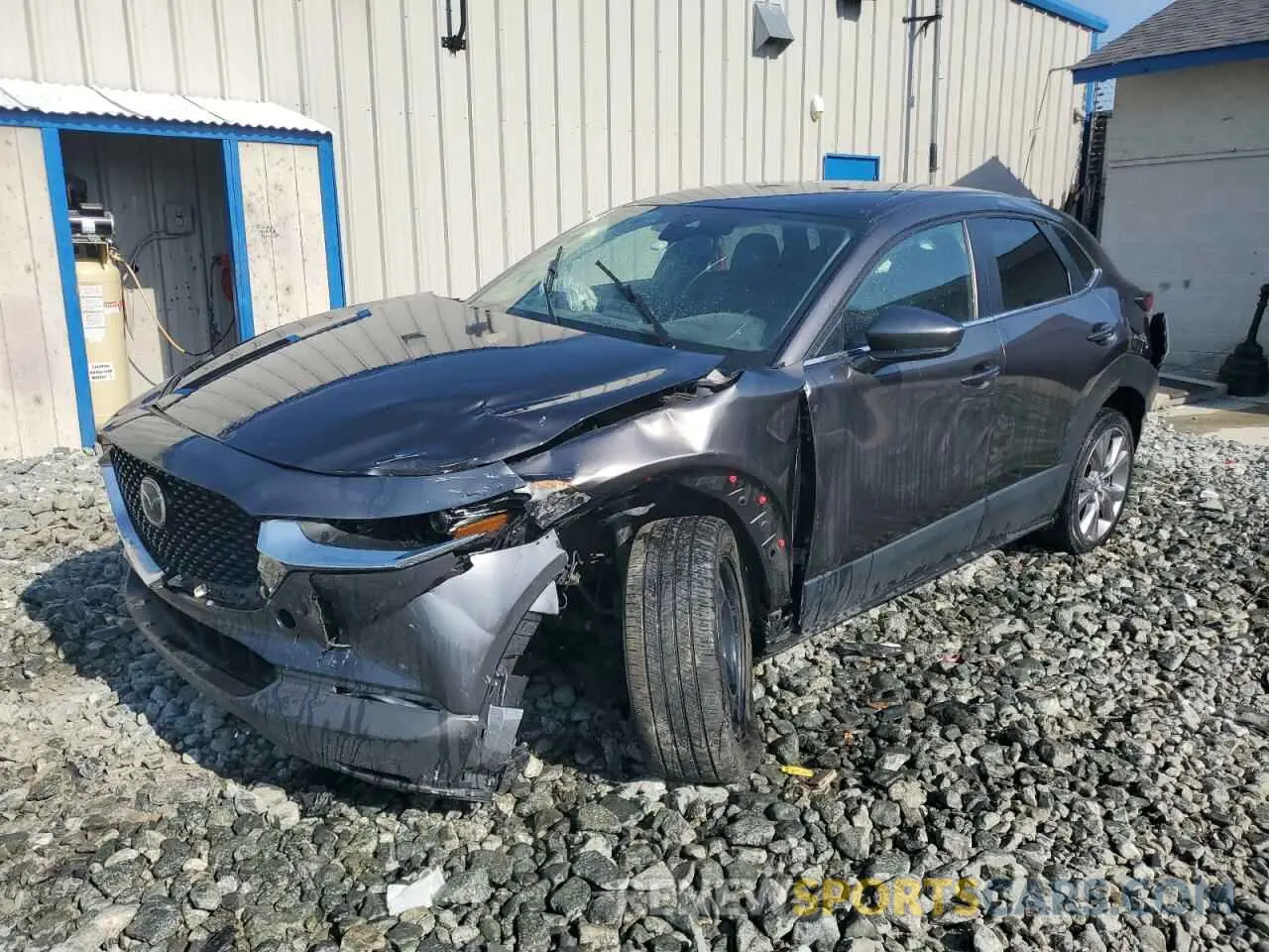 1 Photograph of a damaged car 3MVDMABL8MM242734 MAZDA CX30 2021