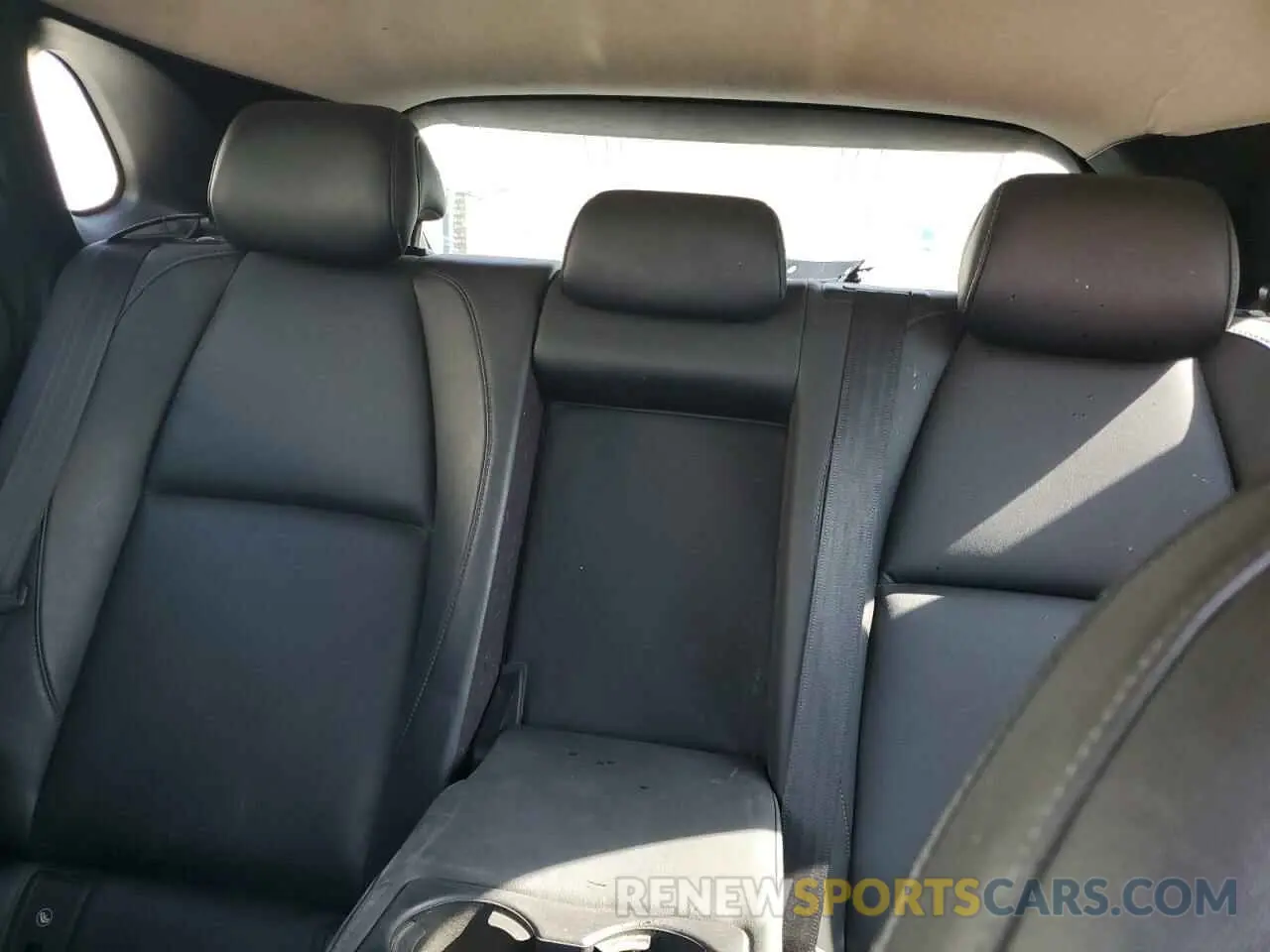 10 Photograph of a damaged car 3MVDMABL8MM242734 MAZDA CX30 2021