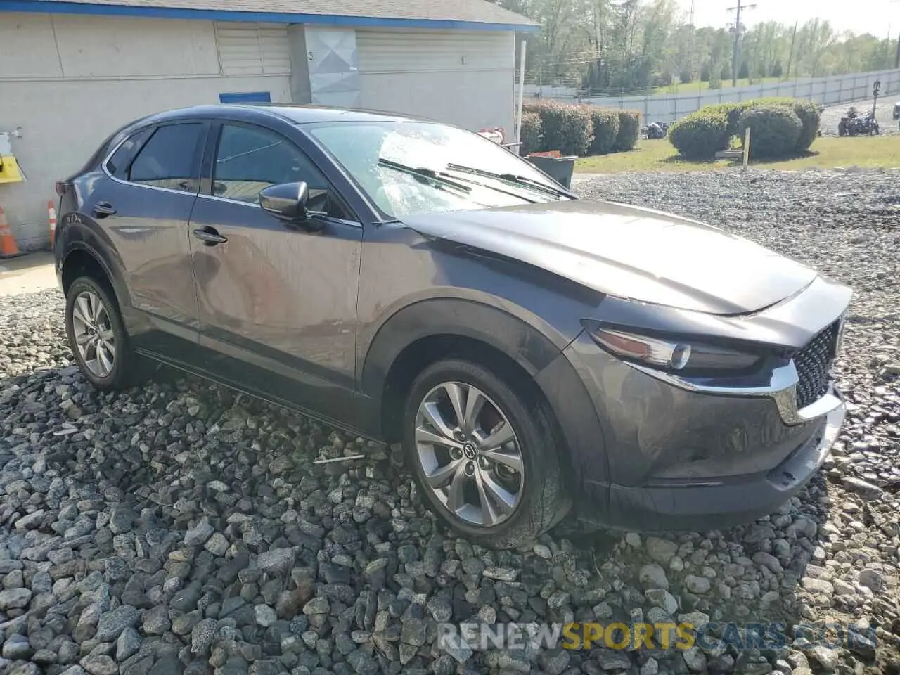 4 Photograph of a damaged car 3MVDMABL8MM242734 MAZDA CX30 2021
