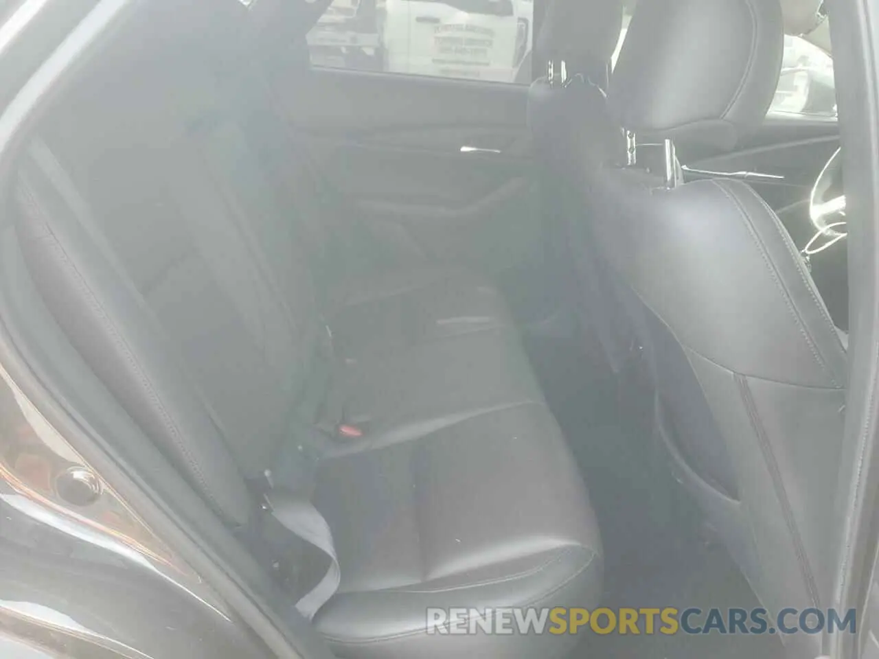 11 Photograph of a damaged car 3MVDMADLXMM208193 MAZDA CX30 2021