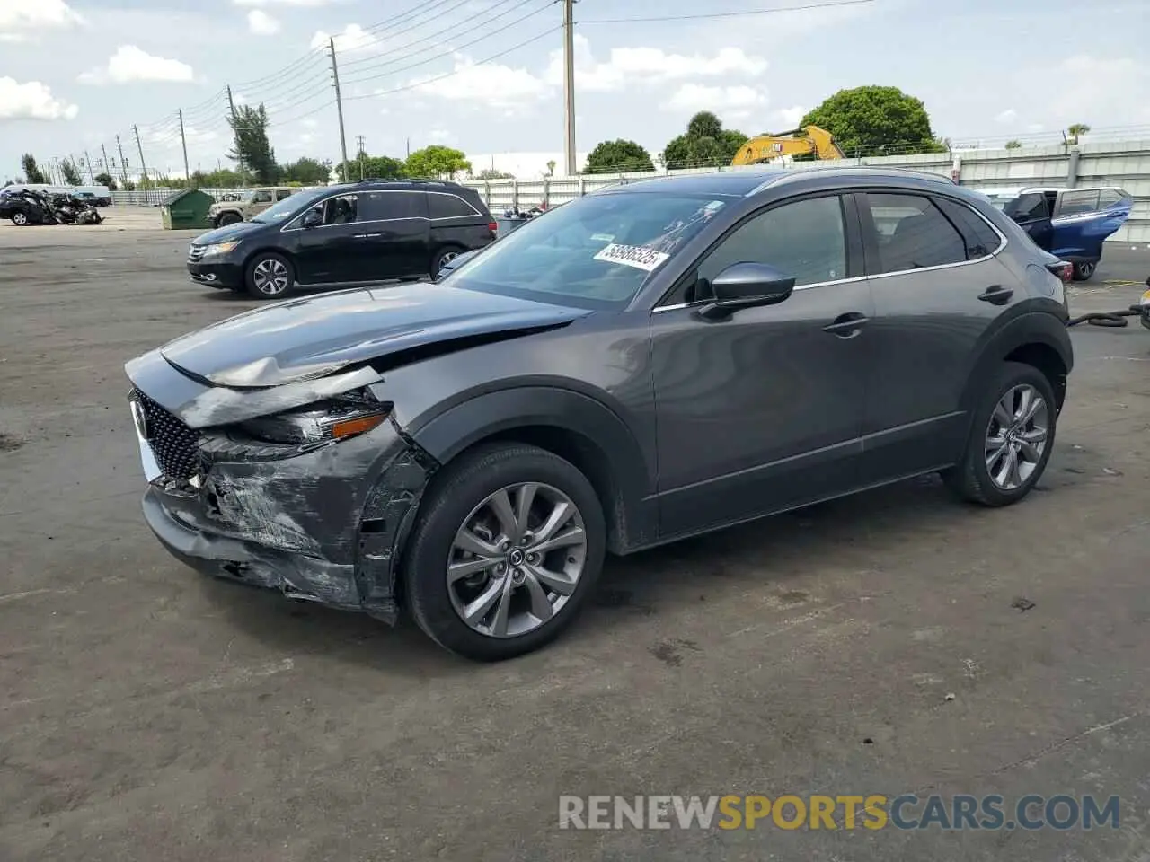 1 Photograph of a damaged car 3MVDMADM5MM228960 MAZDA CX30 2021