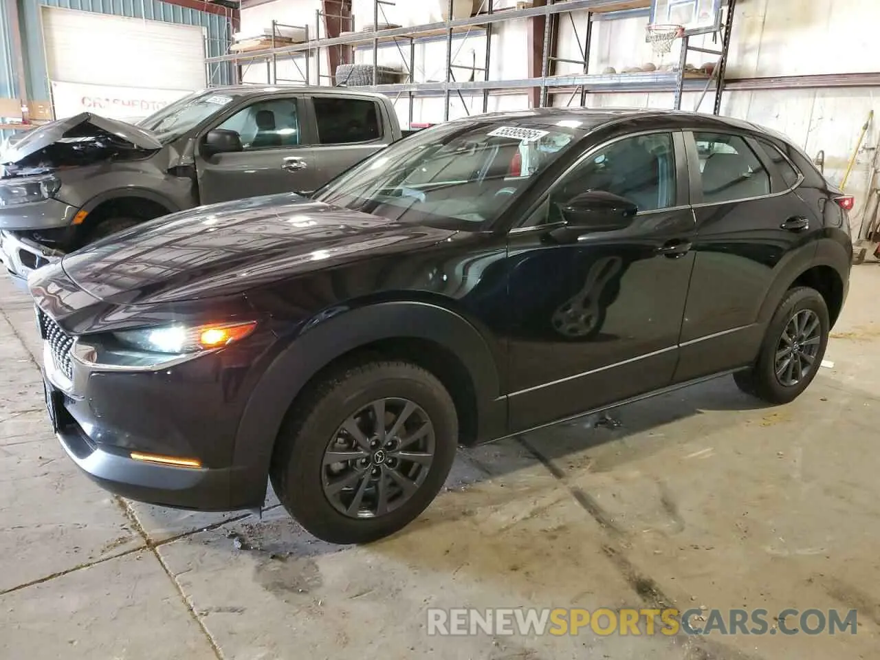 1 Photograph of a damaged car 3MVDMBAL2MM207744 MAZDA CX30 2021