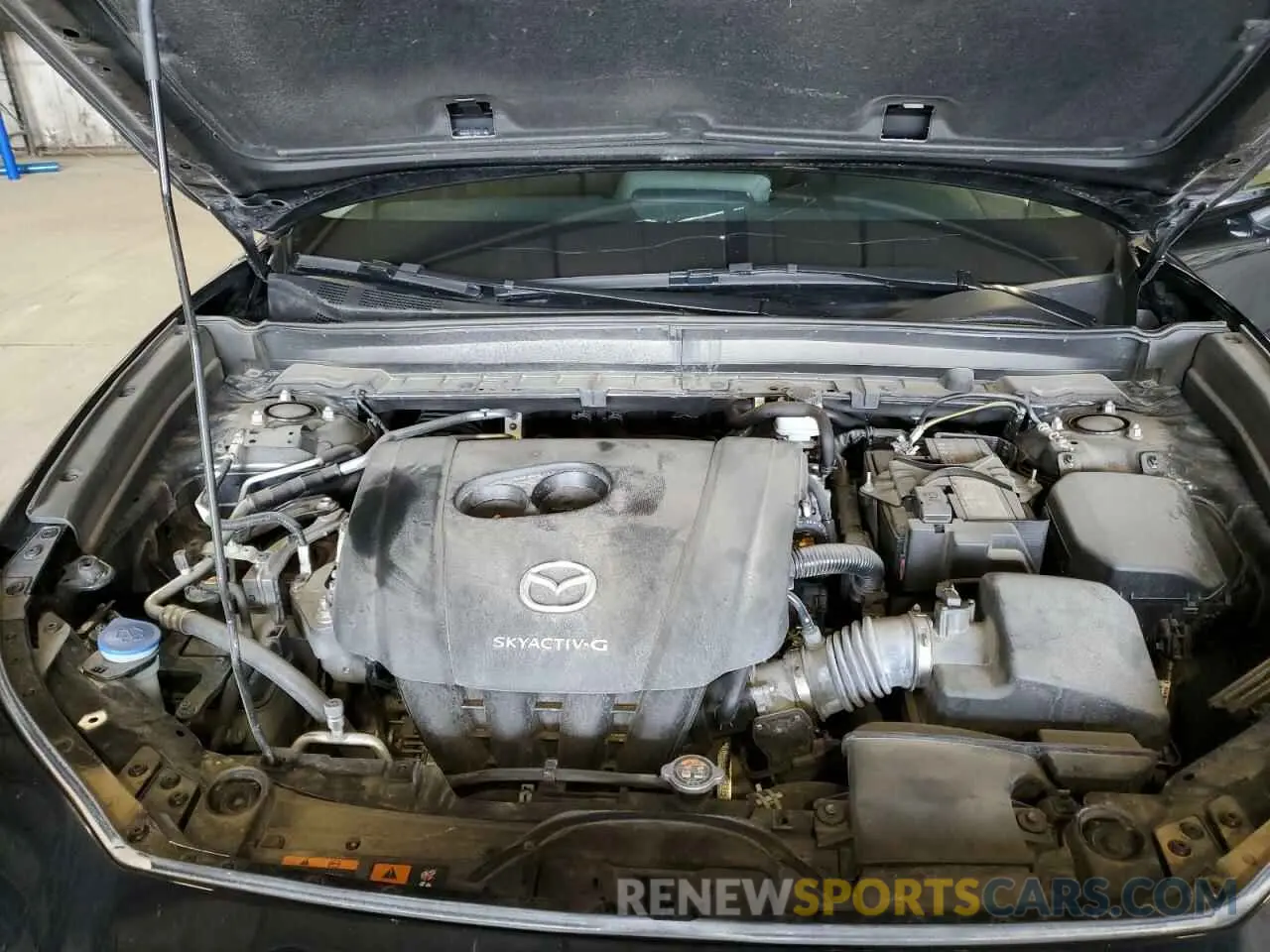 12 Photograph of a damaged car 3MVDMBAL2MM207744 MAZDA CX30 2021