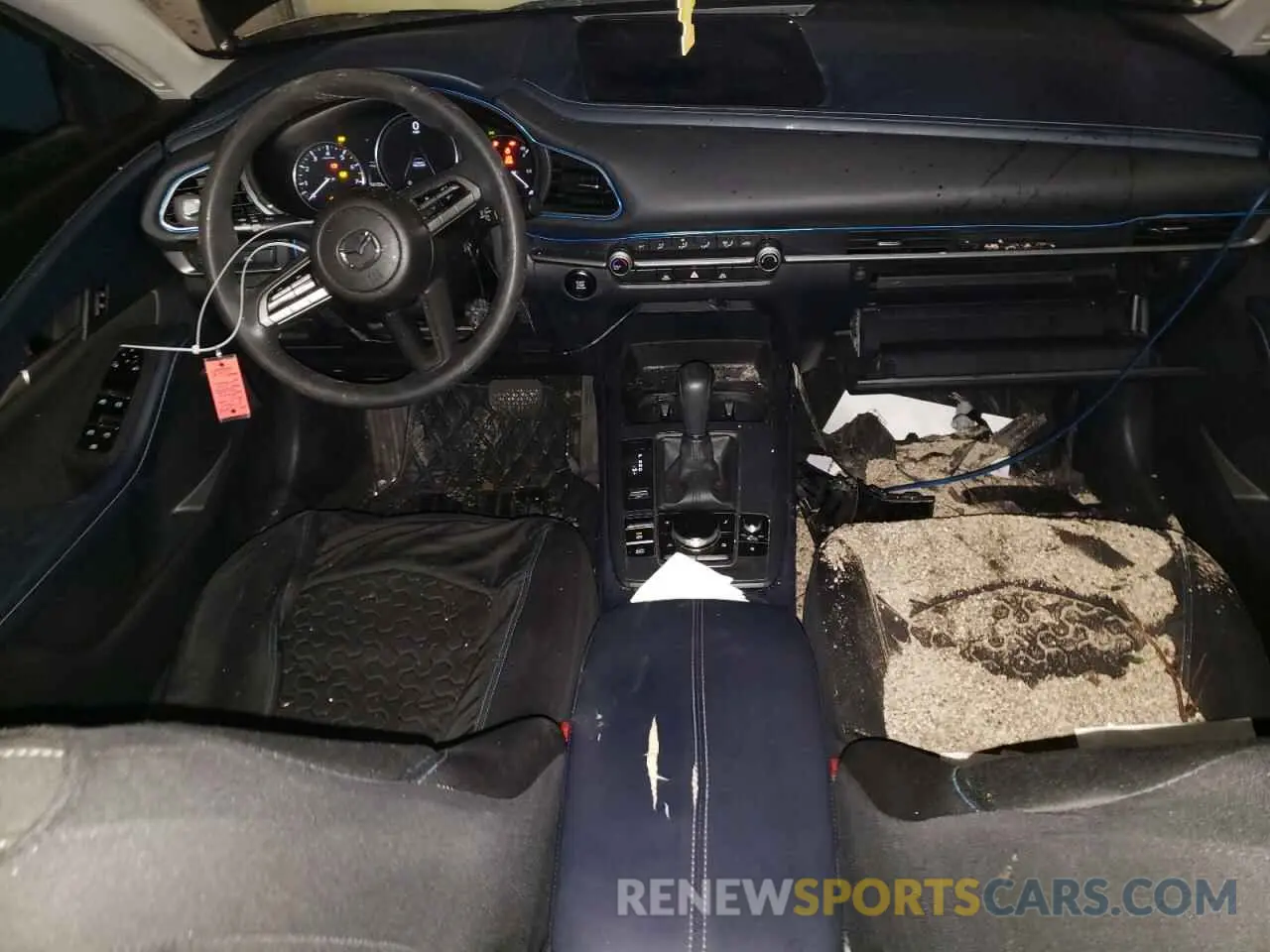 8 Фотография поврежденного автомобиля 3MVDMBAL6MM270992 MAZDA CX30 2021