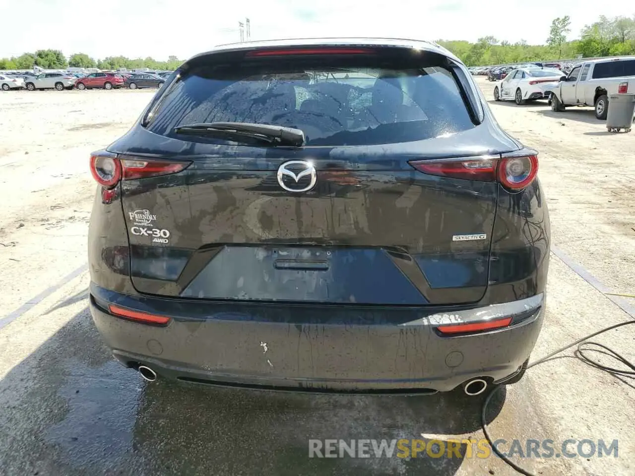 6 Photograph of a damaged car 3MVDMBBL0MM204436 MAZDA CX30 2021