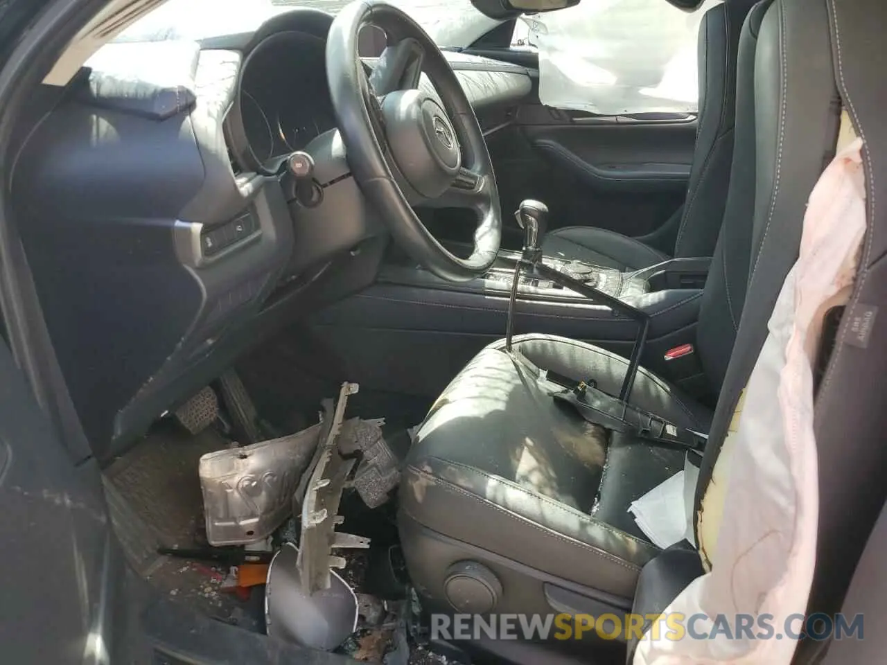 7 Photograph of a damaged car 3MVDMBBL0MM204436 MAZDA CX30 2021