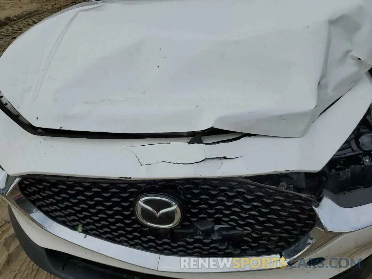 13 Photograph of a damaged car 3MVDMBBL1MM213629 MAZDA CX30 2021