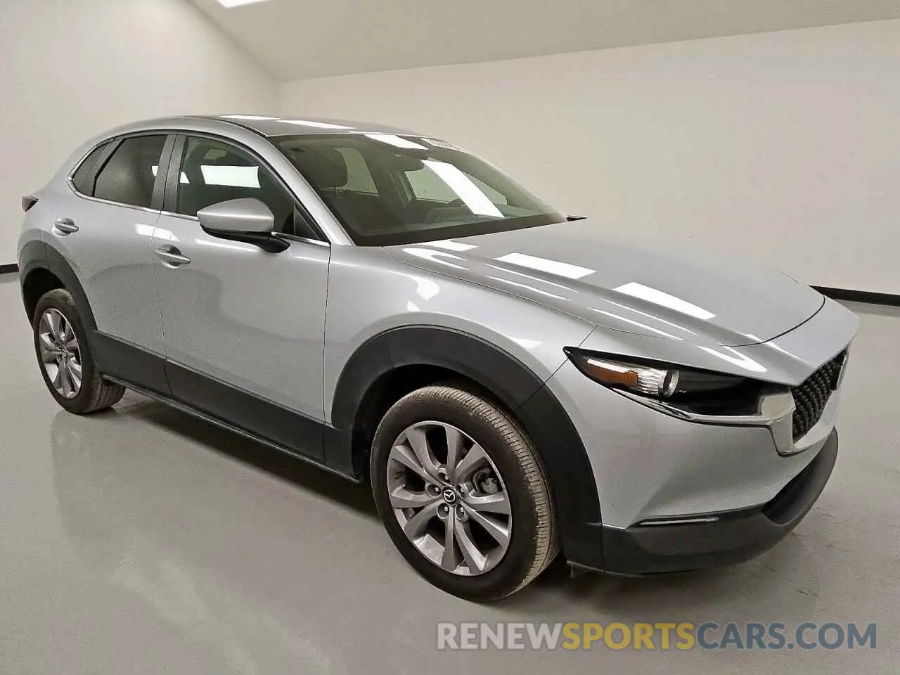4 Photograph of a damaged car 3MVDMBBL1MM235162 MAZDA CX30 2021