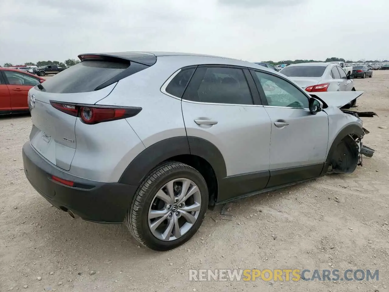 3 Фотография поврежденного автомобиля 3MVDMBCL6MM226892 MAZDA CX30 2021