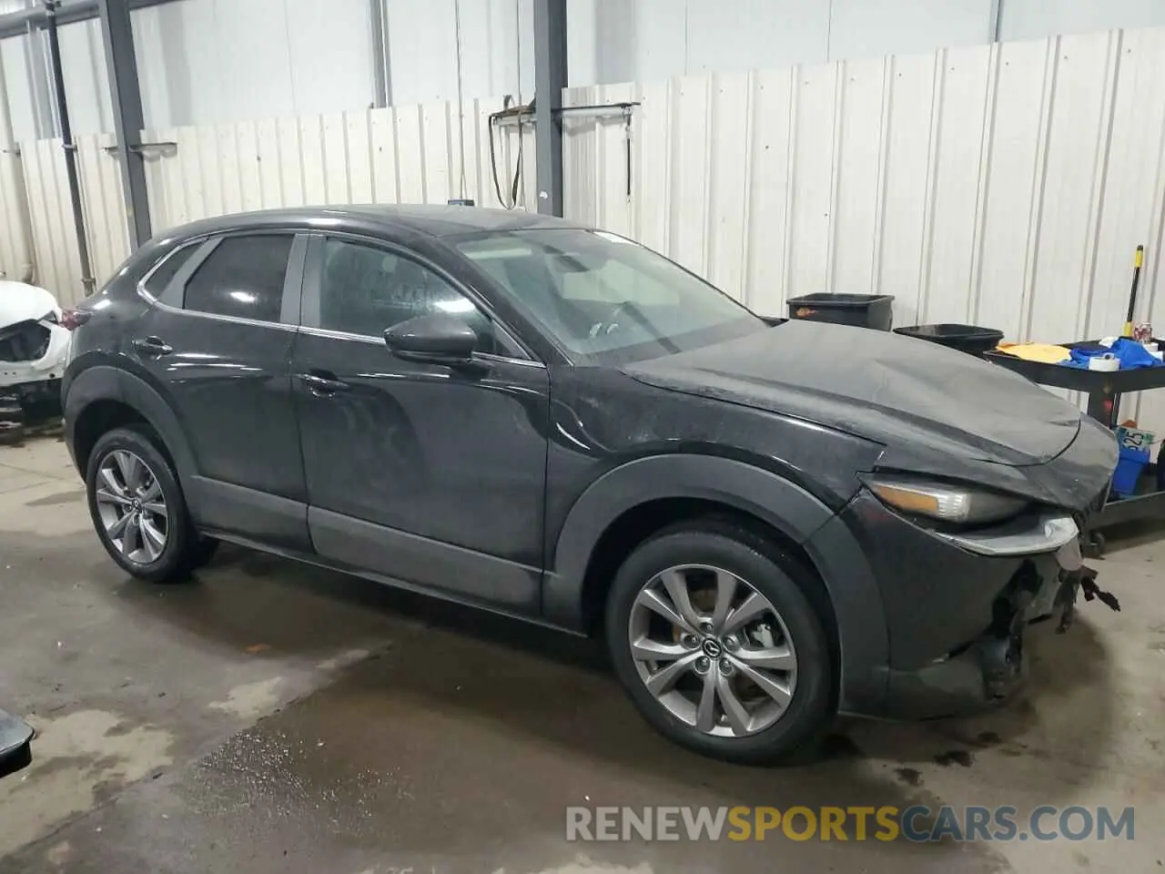 4 Photograph of a damaged car 3MVDMBCL7MM227579 MAZDA CX30 2021