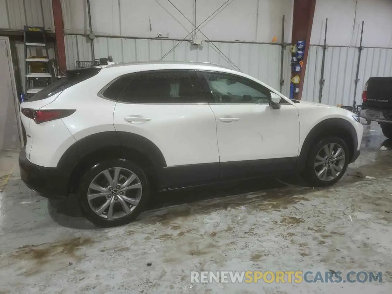 3 Фотография поврежденного автомобиля 3MVDMBDL2MM305734 MAZDA CX30 2021