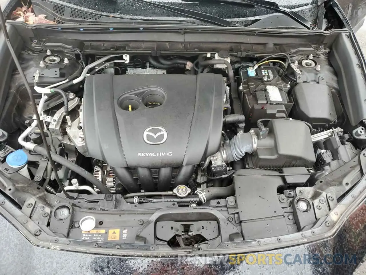 12 Фотография поврежденного автомобиля 3MVDMBDL5MM300964 MAZDA CX30 2021