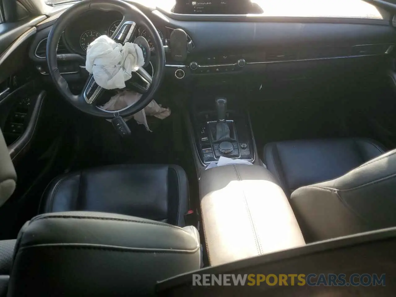 8 Фотография поврежденного автомобиля 3MVDMBDL9MM264017 MAZDA CX30 2021
