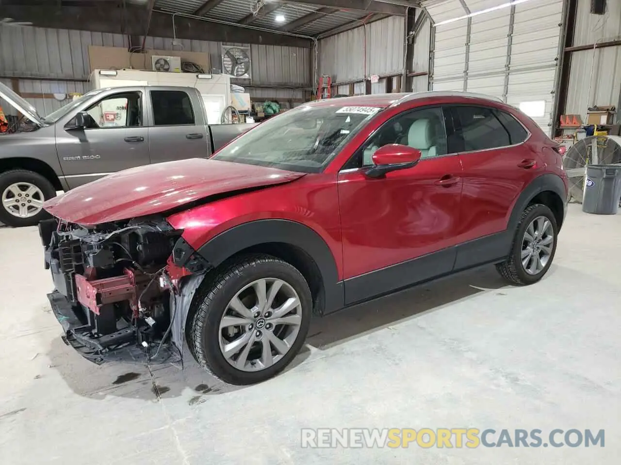 1 Photograph of a damaged car 3MVDMBDM1MM215595 MAZDA CX30 2021