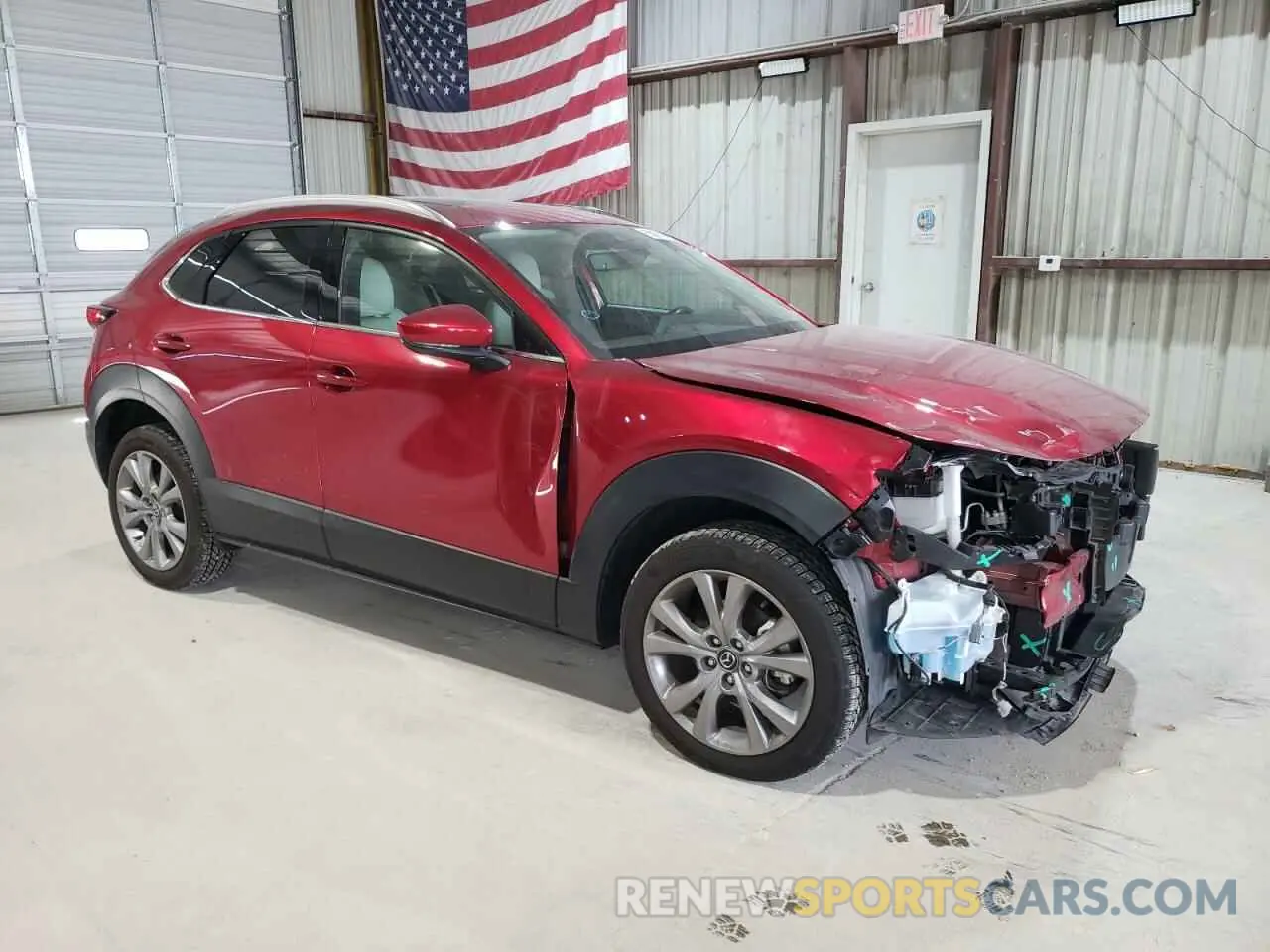 4 Photograph of a damaged car 3MVDMBDM1MM215595 MAZDA CX30 2021