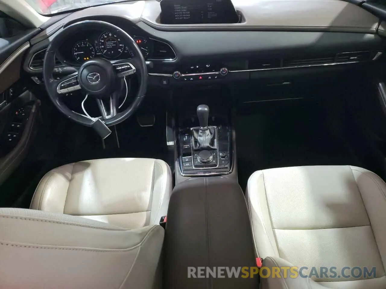 8 Photograph of a damaged car 3MVDMBDM1MM215595 MAZDA CX30 2021
