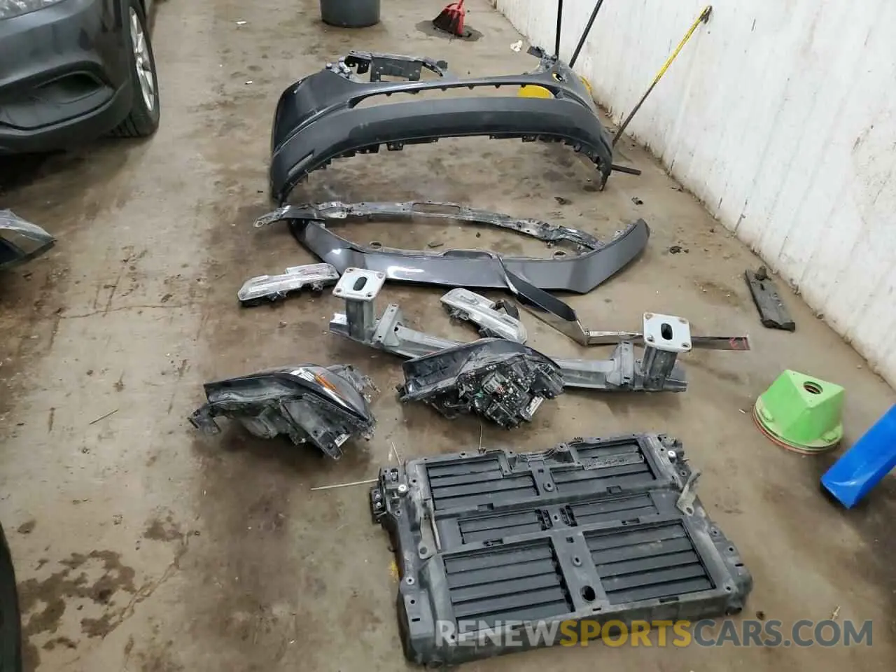 12 Фотография поврежденного автомобиля 3MVDMBEY8MM230287 MAZDA CX30 2021