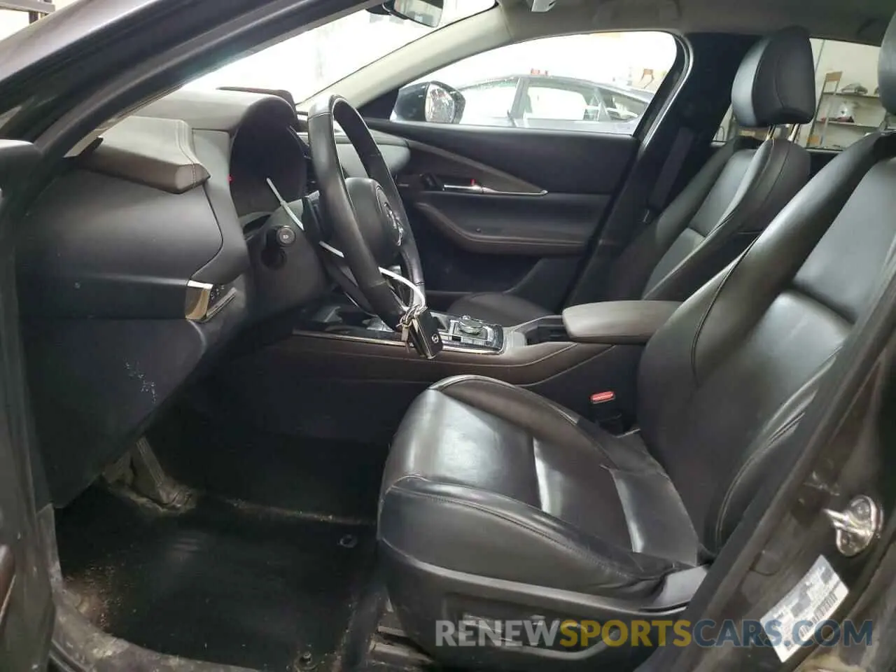 7 Фотография поврежденного автомобиля 3MVDMBEY8MM230287 MAZDA CX30 2021