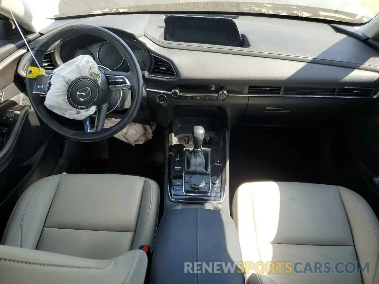 8 Фотография поврежденного автомобиля 3MVDMBAY1NM419435 MAZDA CX30 2022