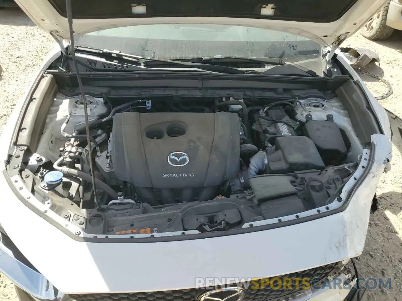 12 Фотография поврежденного автомобиля 3MVDMBBL1NM403335 MAZDA CX30 2022