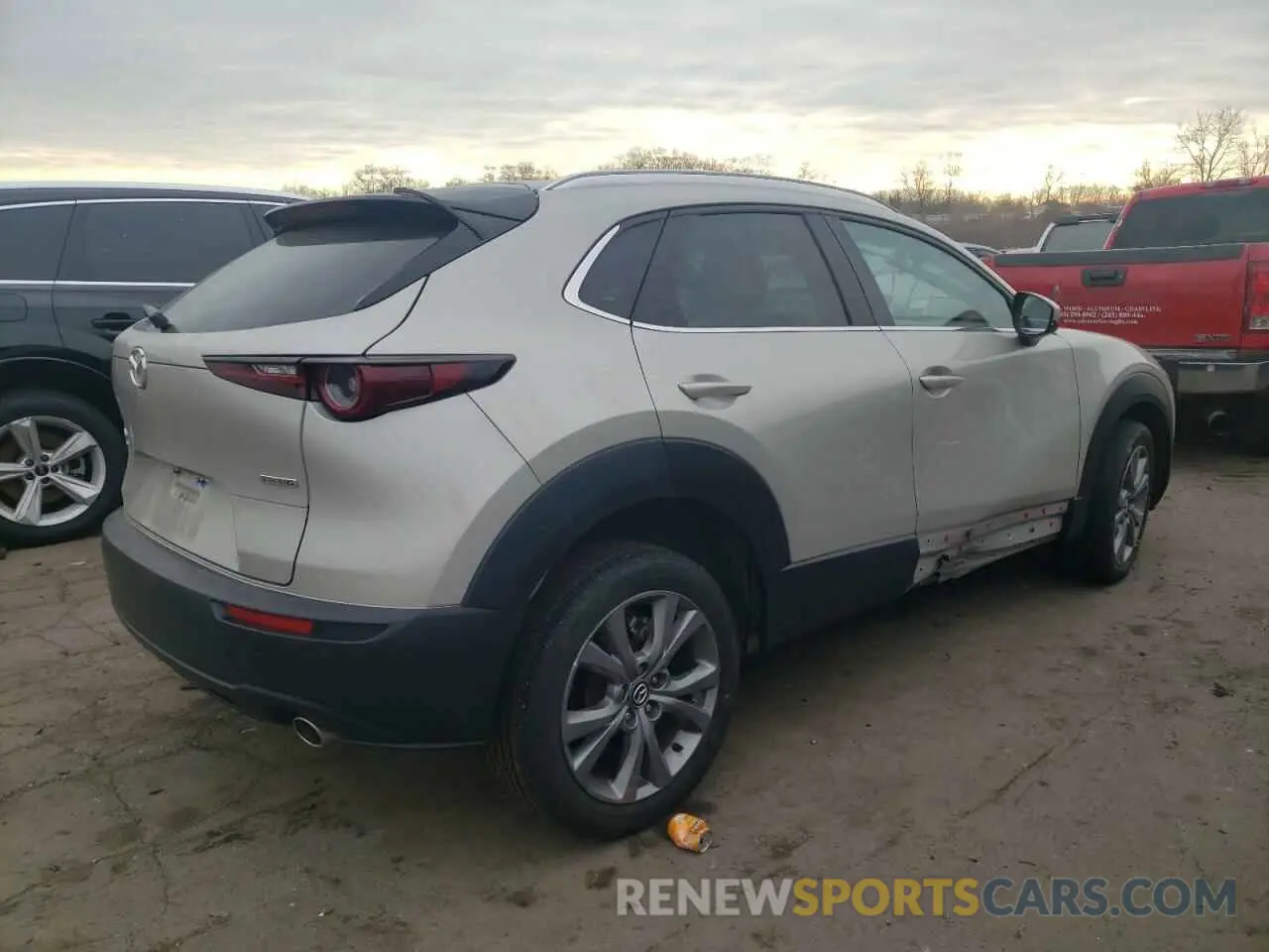 3 Фотография поврежденного автомобиля 3MVDMBBL1NM445651 MAZDA CX30 2022