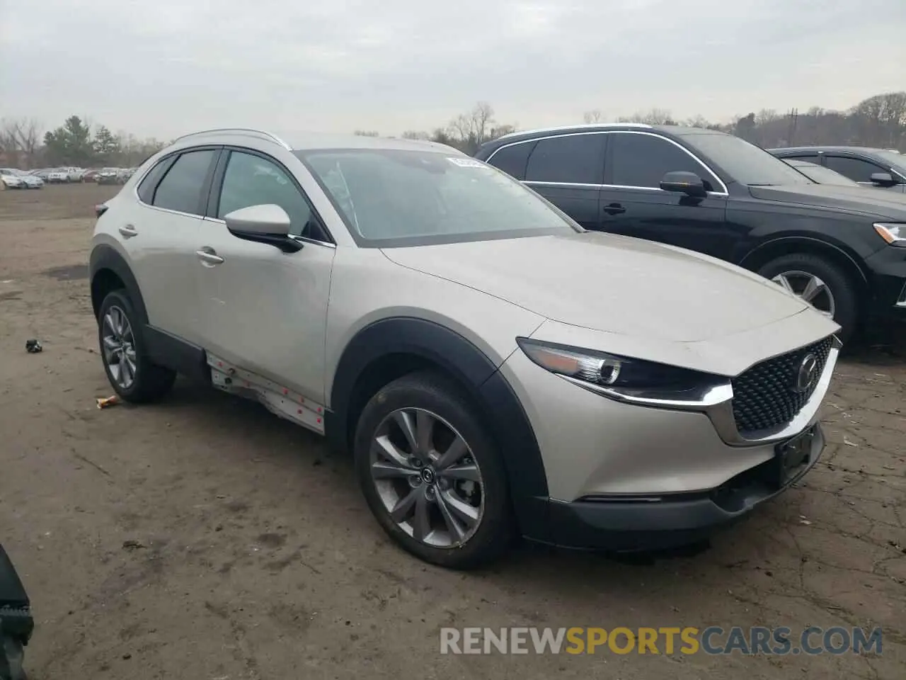 4 Фотография поврежденного автомобиля 3MVDMBBL1NM445651 MAZDA CX30 2022