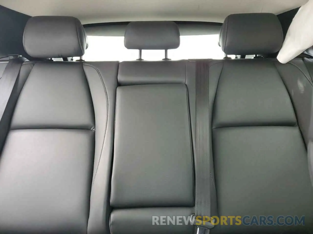 10 Фотография поврежденного автомобиля 3MVDMBBL2NM457095 MAZDA CX30 2022
