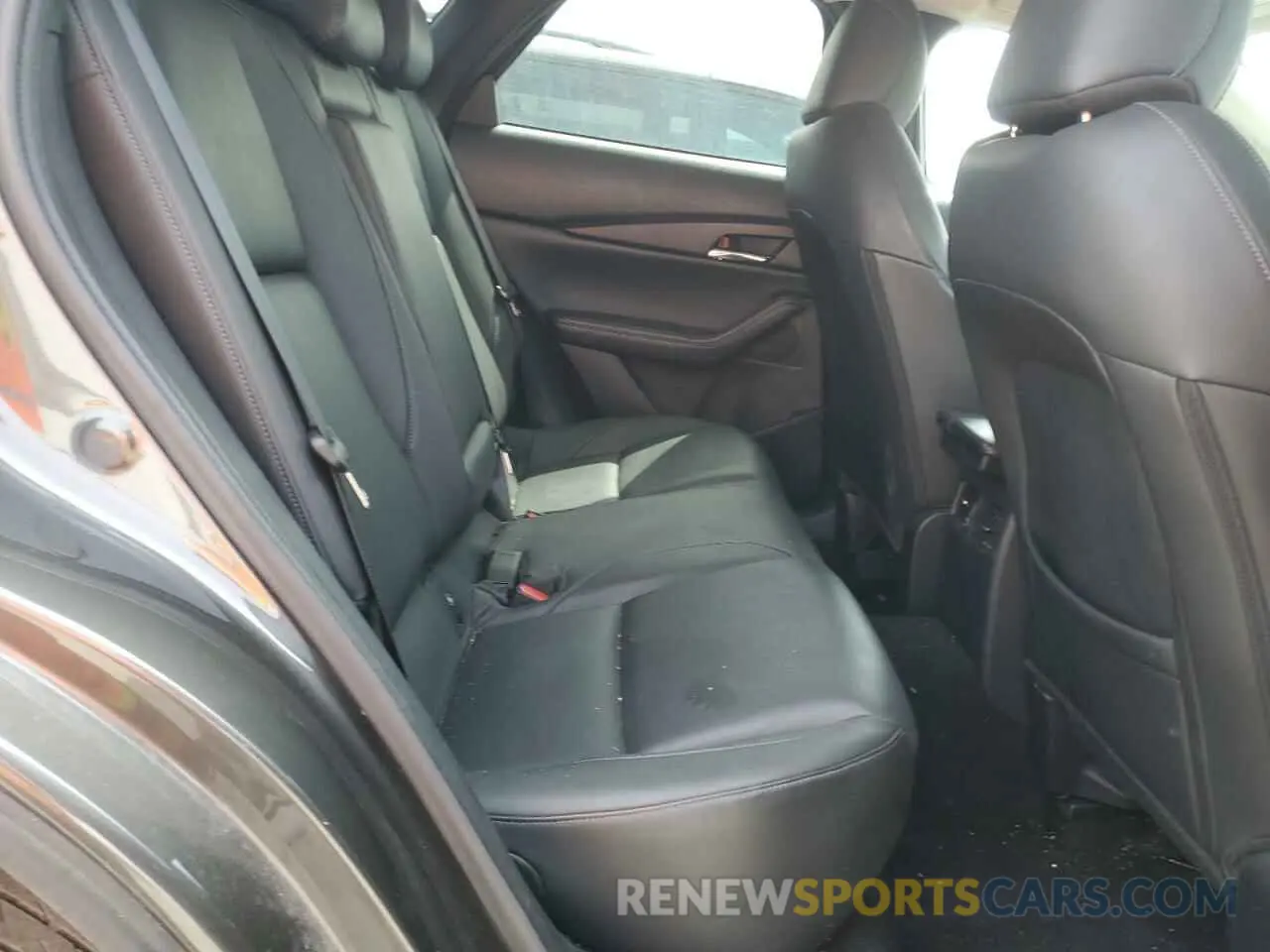 11 Фотография поврежденного автомобиля 3MVDMBCL2NM440795 MAZDA CX30 2022