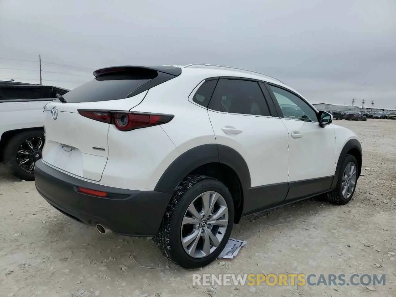 3 Фотография поврежденного автомобиля 3MVDMBCL6NM432960 MAZDA CX30 2022