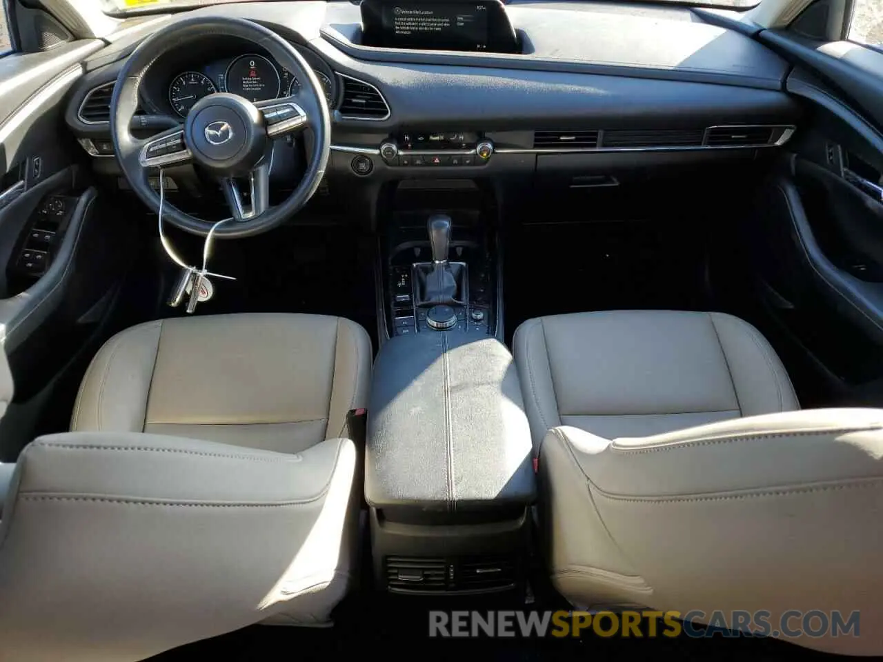 8 Фотография поврежденного автомобиля 3MVDMBCL7NM410482 MAZDA CX30 2022