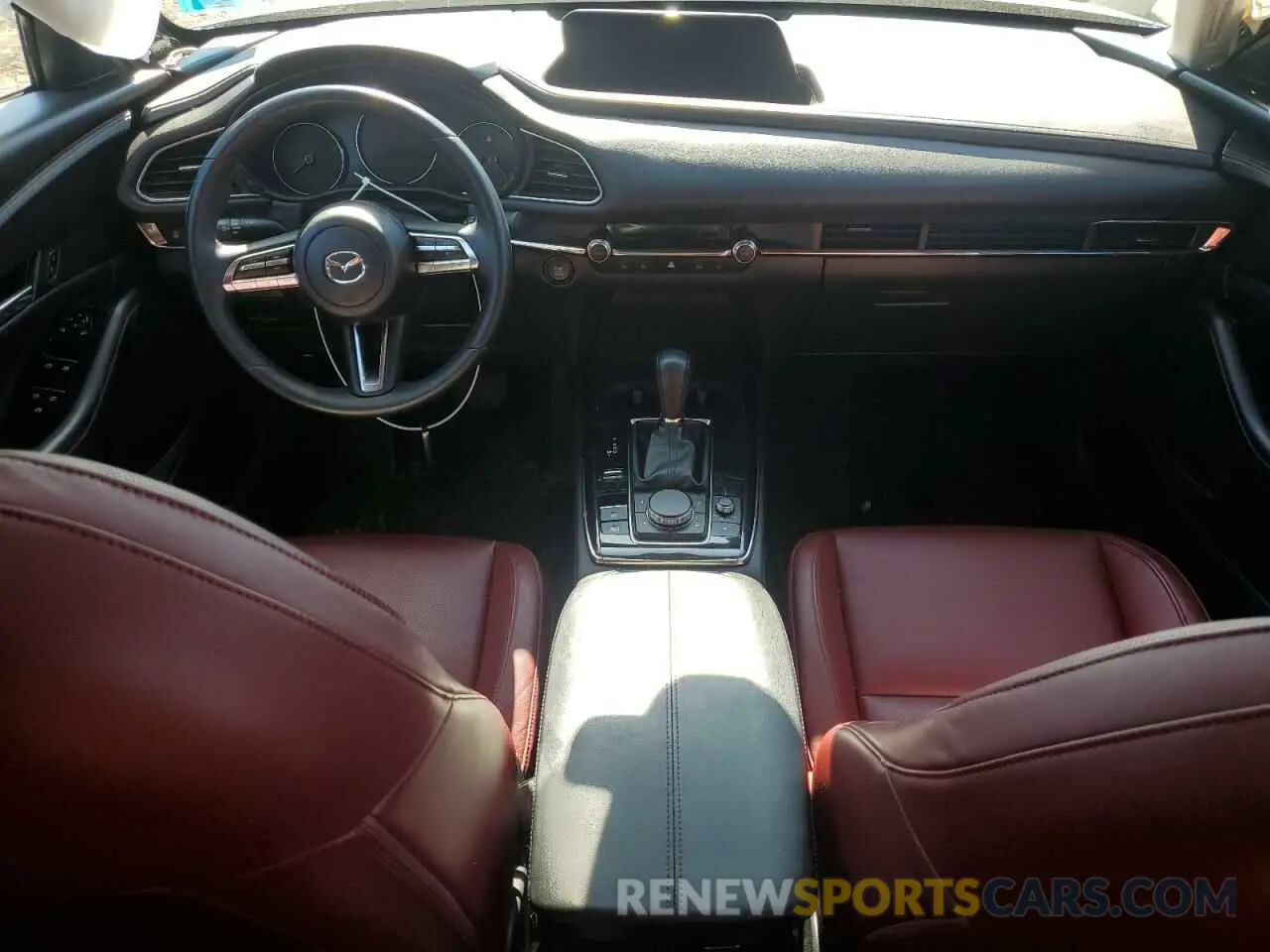 8 Фотография поврежденного автомобиля 3MVDMBCL7NM455308 MAZDA CX30 2022