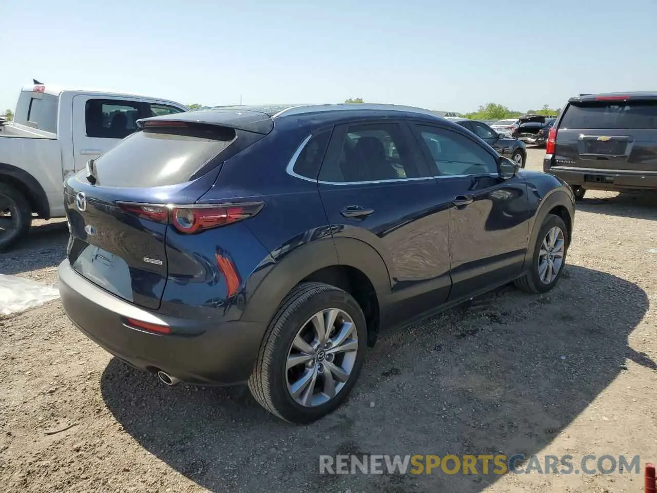 3 Фотография поврежденного автомобиля 3MVDMBCL8NM457925 MAZDA CX30 2022