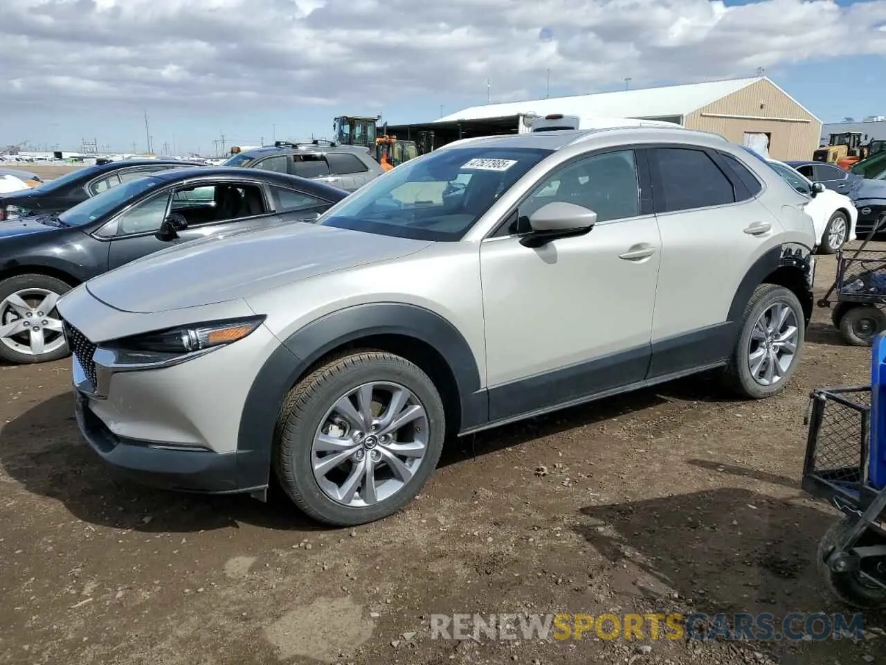 1 Фотография поврежденного автомобиля 3MVDMBDL4NM447276 MAZDA CX30 2022