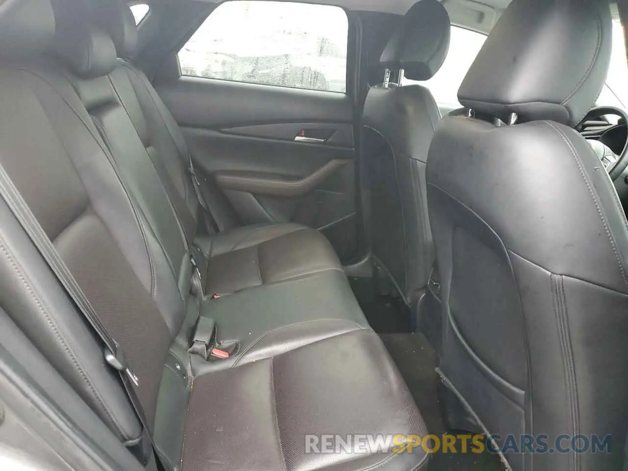 12 Фотография поврежденного автомобиля 3MVDMBDLXNM445466 MAZDA CX30 2022