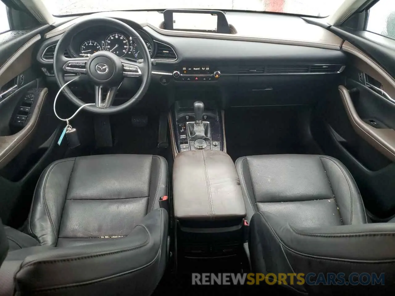 8 Фотография поврежденного автомобиля 3MVDMBDLXNM445466 MAZDA CX30 2022