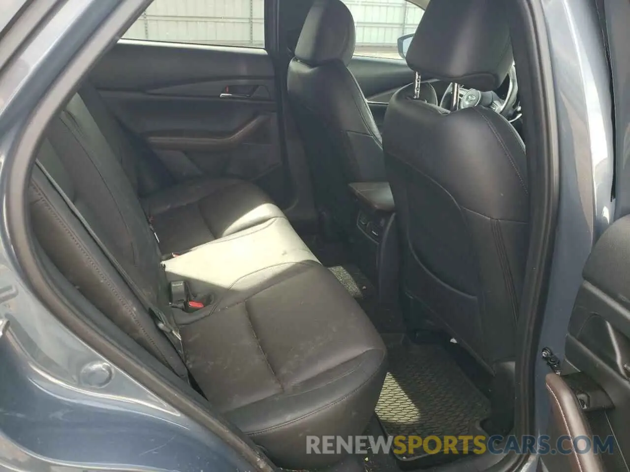 10 Photograph of a damaged car 3MVDMBEY3NM438501 MAZDA CX30 2022