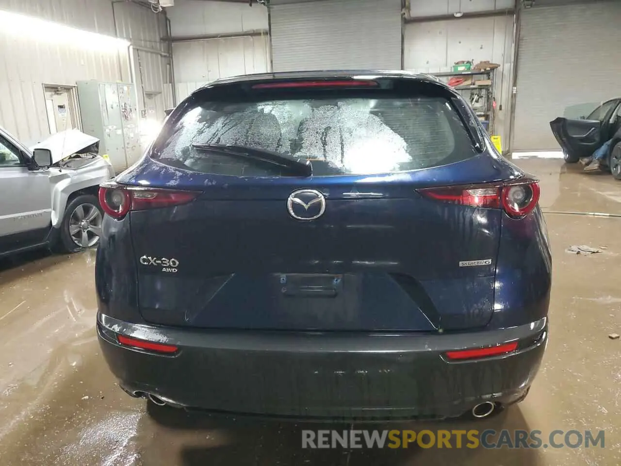 6 Фотография поврежденного автомобиля 3MVDMBAM1PM565897 MAZDA CX30 2023