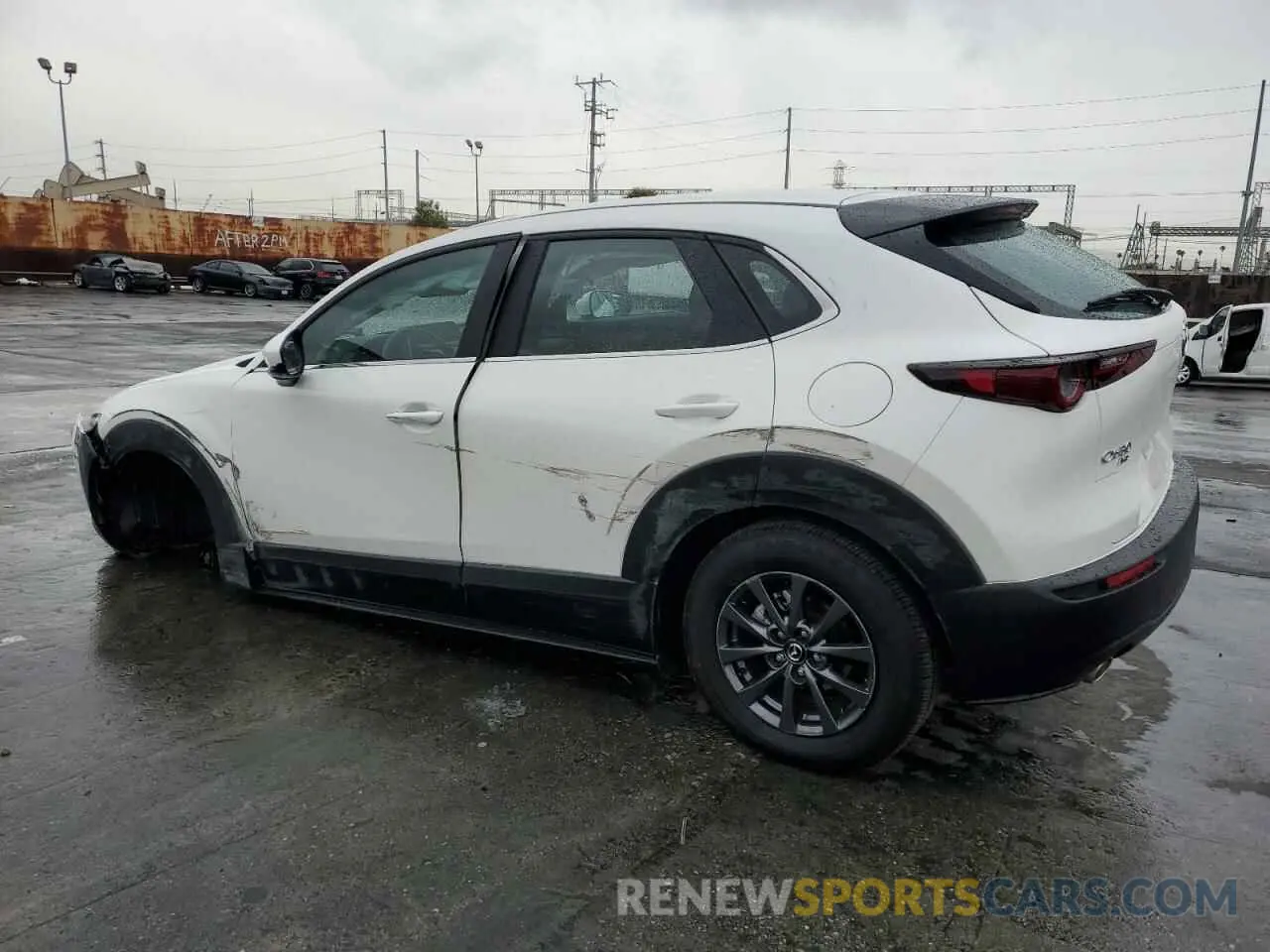 2 Фотография поврежденного автомобиля 3MVDMBAM4PM522056 MAZDA CX30 2023