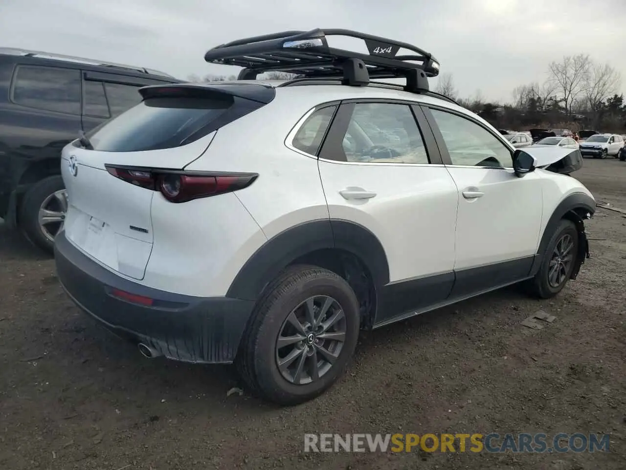 3 Photograph of a damaged car 3MVDMBAM4PM581091 MAZDA CX30 2023