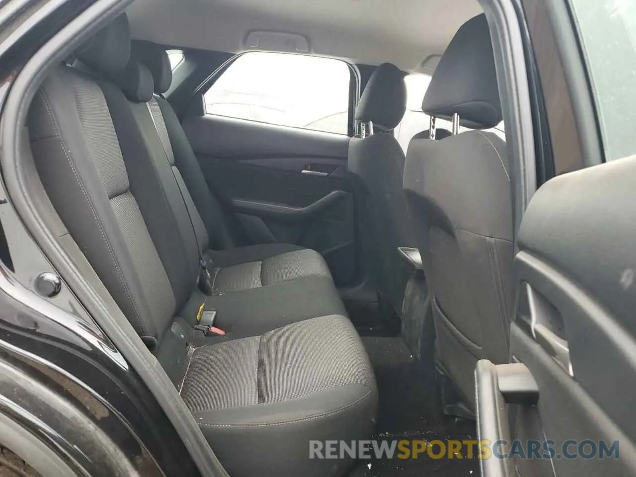 10 Фотография поврежденного автомобиля 3MVDMBAM6PM549095 MAZDA CX30 2023
