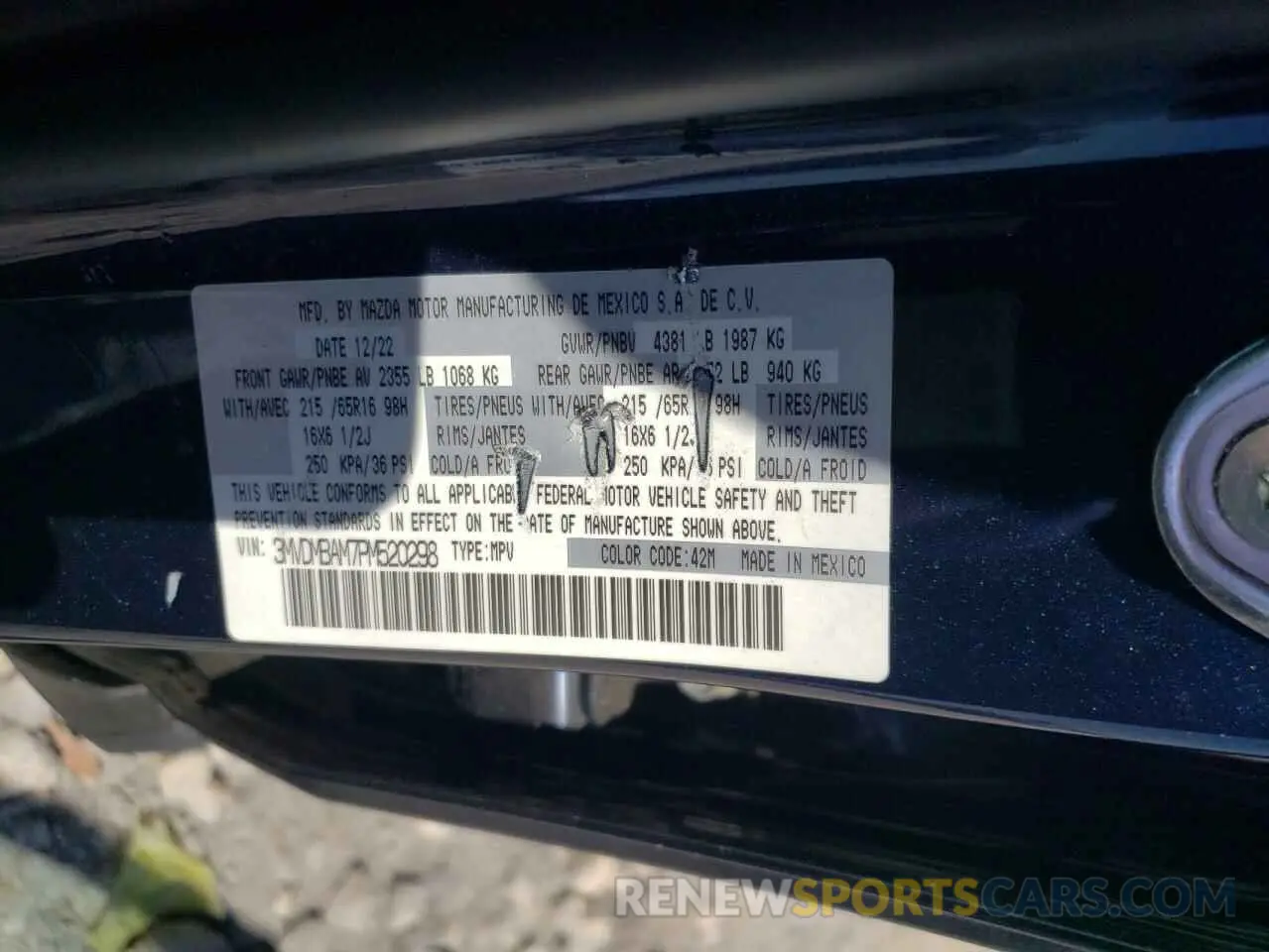 12 Фотография поврежденного автомобиля 3MVDMBAM7PM520298 MAZDA CX30 2023